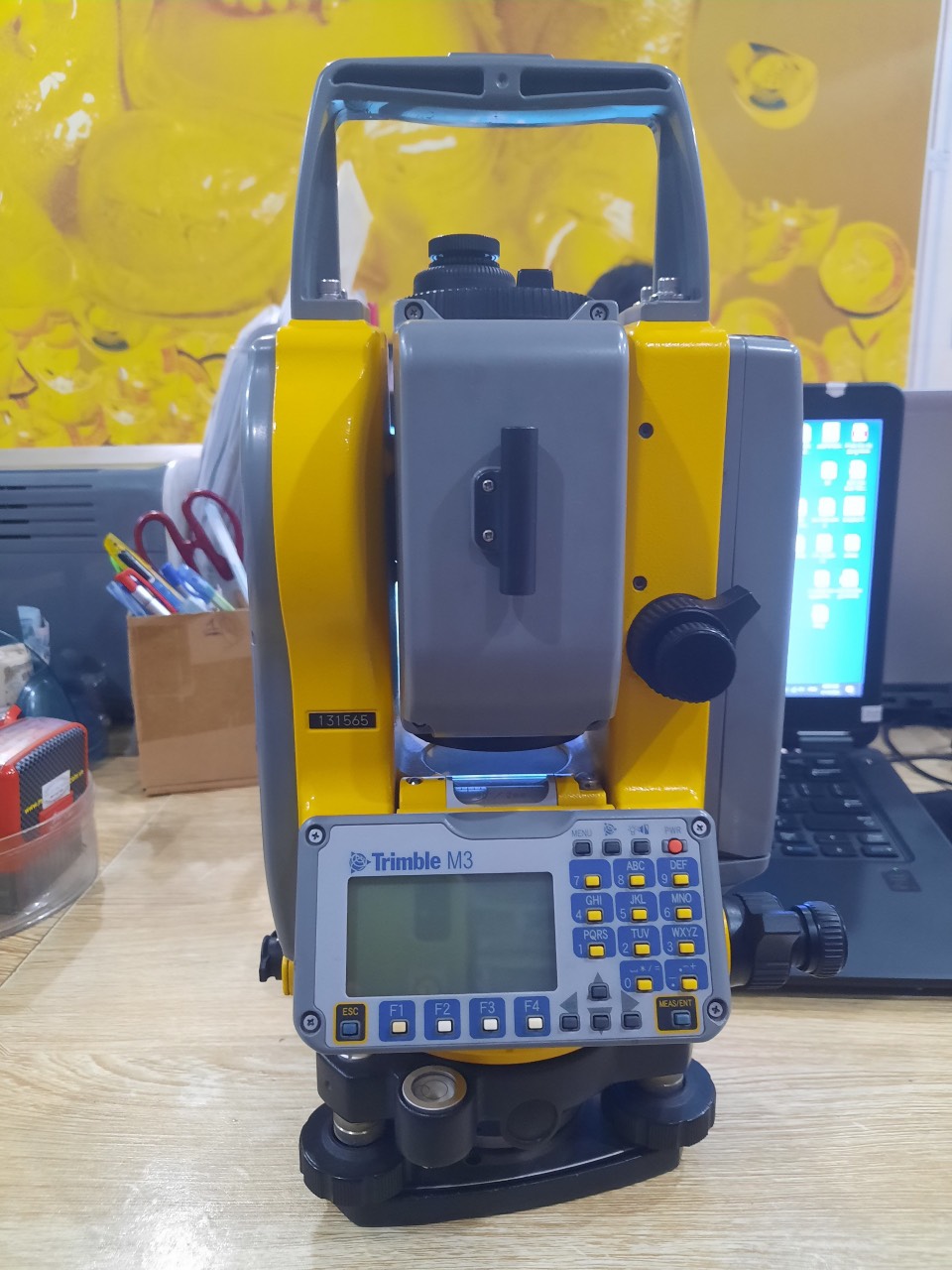 Máy toàn đạc điện tử mới  90% Trimble M3